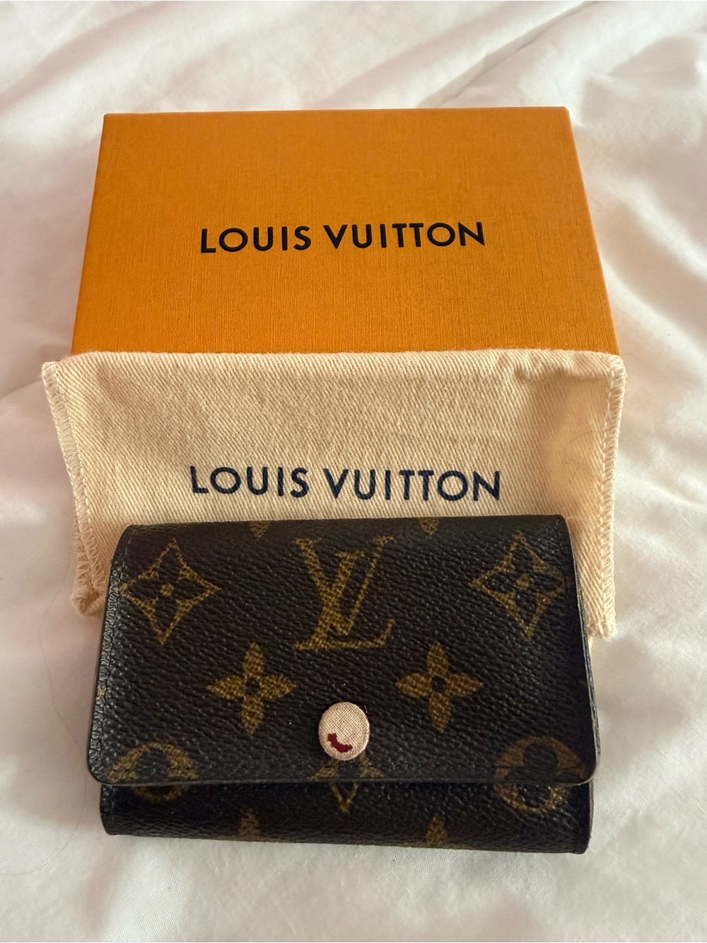Authentic Louis Vuitton Monogram Canvas 6 Key & Card Holder